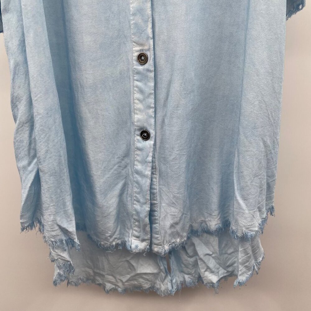 Umgee Womens Cold Shoulder Button Up Top Frayed Back Slit Blue Size Small - Picture 3 of 9
